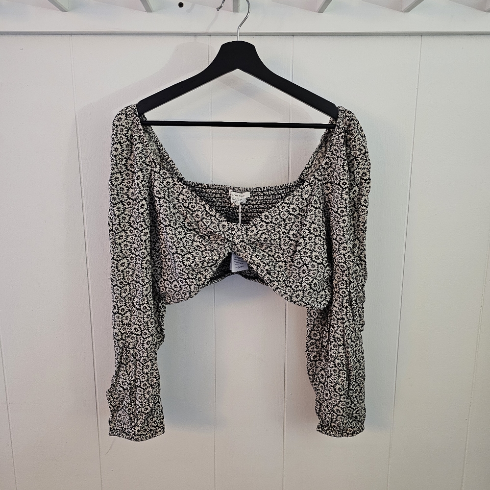 NWT American Eagle floral crop top | Size XL